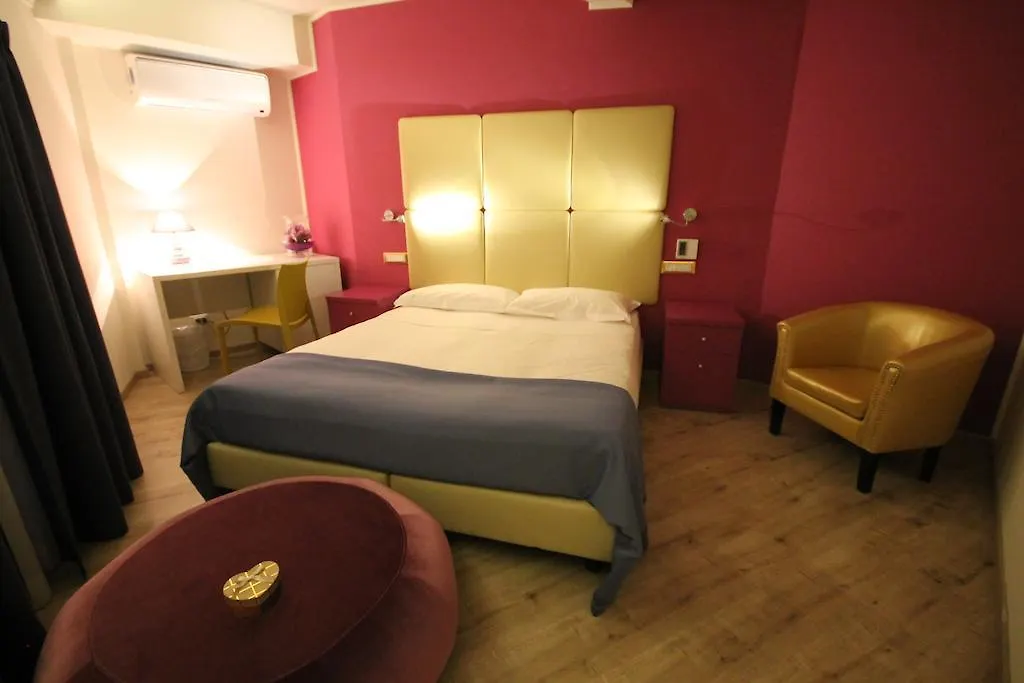 Tango Hotel Roma